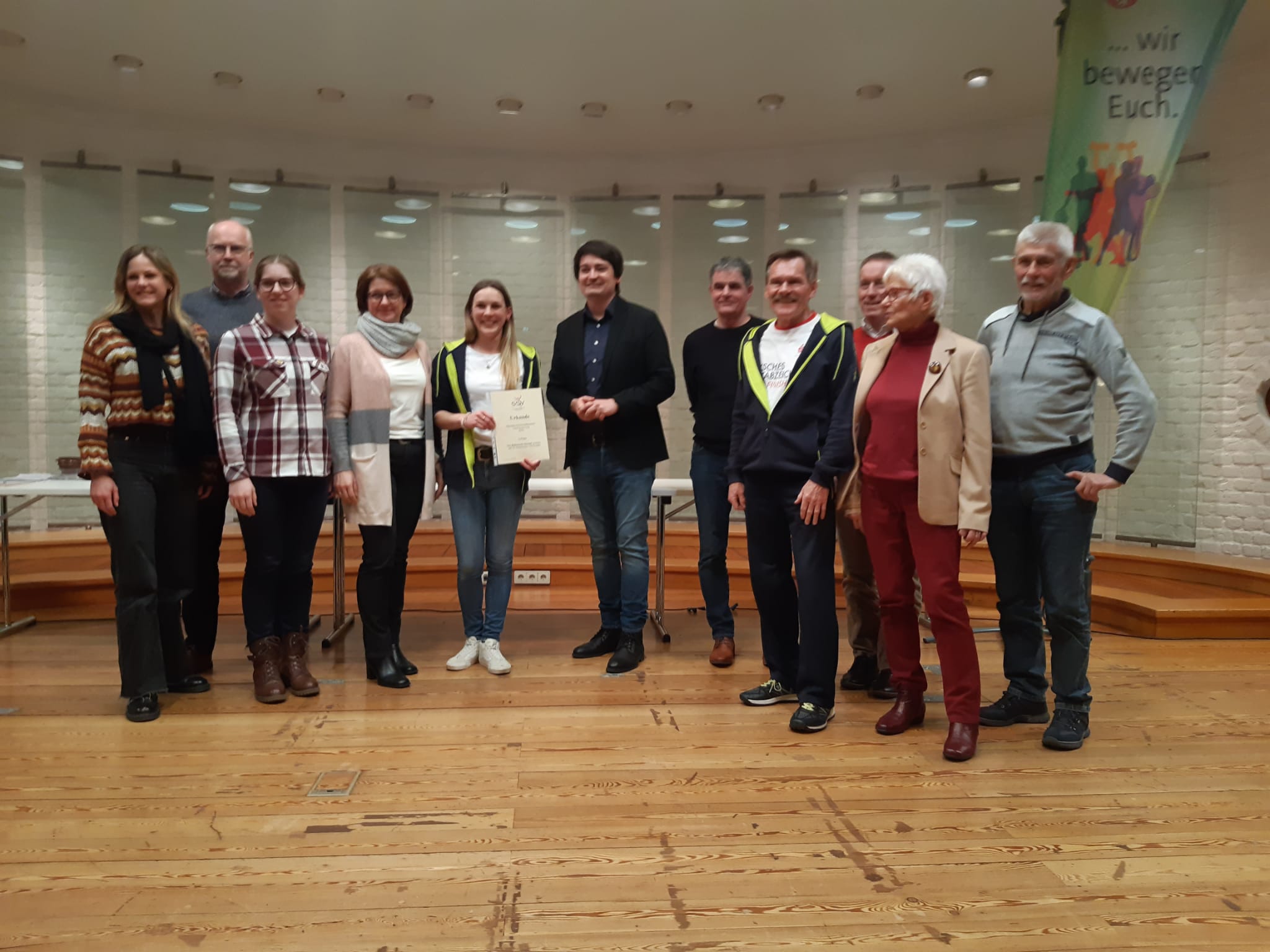 Skifreunde bei der Verleihung der Sportabzeichen 2025